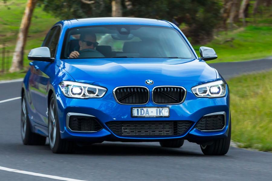  BMW M135i 5-Door 2015 года  (AU) (фото 2 из 12)
